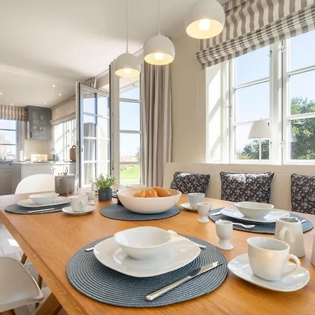 Dom wakacyjny Haus Deichblick 2 *